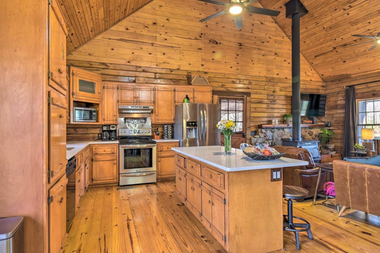 Luxury Pearcy Cabin With 5 Private Acres And Hot Tub! Εξωτερικό φωτογραφία