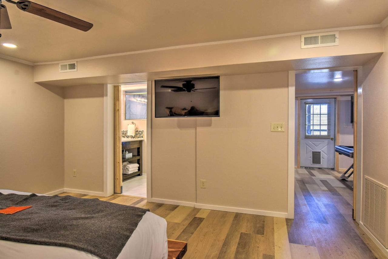 Luxury Pearcy Cabin With 5 Private Acres And Hot Tub! Εξωτερικό φωτογραφία