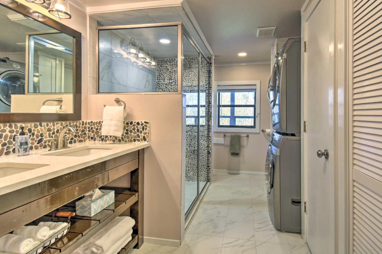 Luxury Pearcy Cabin With 5 Private Acres And Hot Tub! Εξωτερικό φωτογραφία